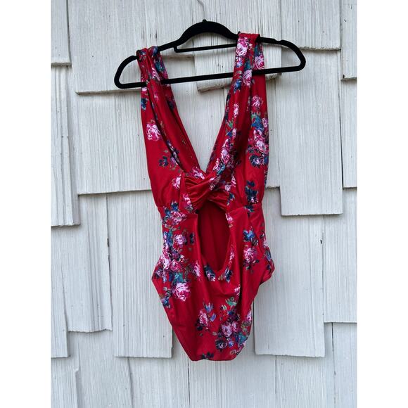 NWOT ModCloth The Lauren Red Floral Plunge Halter One-Piece Swimsuit Size XL - Picture 8 of 11